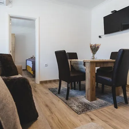 Alfa Apartmani Subotica Exterior photo