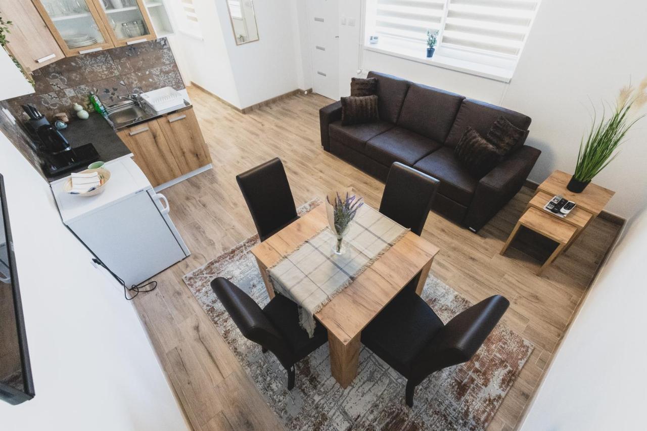 Alfa Apartment