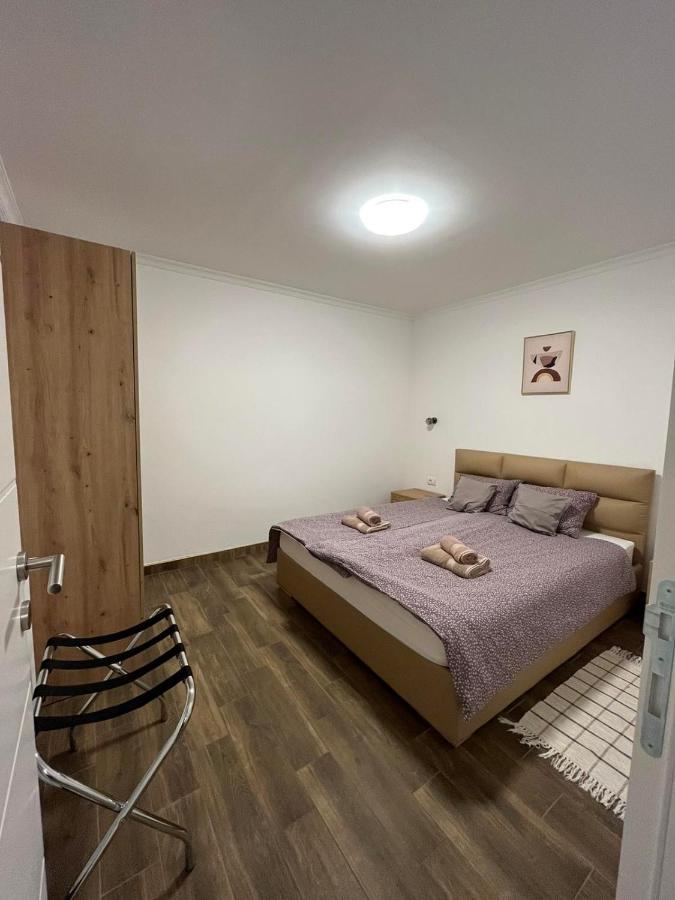 Apartment Alfa *
